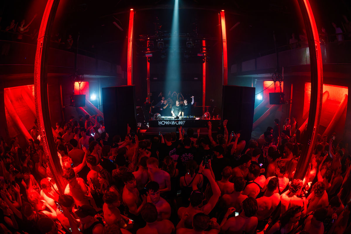 Loading... just a sec